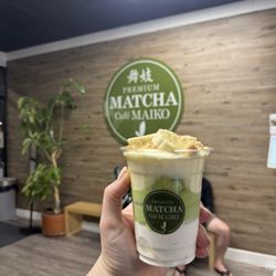Matcha Cafe Maiko - Matcha & vanilla swirl with banana pudding