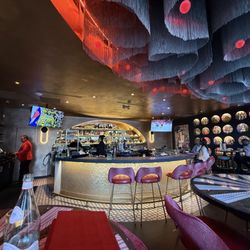 Experience Zuzu, Detroit - Bar area