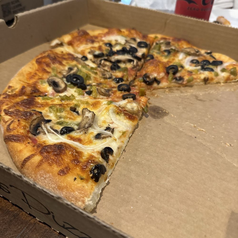 Amici Pizza - Veggie pizza - Pizza Near Me - Queen Creek, Arizona