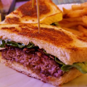 Biscotti's - North Beach Burger - Cafes Near Me - Reno, Nevada