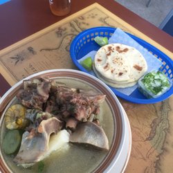 Los Primos Salvadorian Restaraunt
