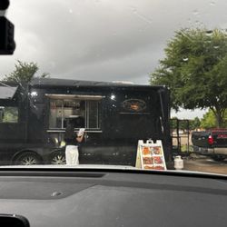 Kev's Que - Food truck