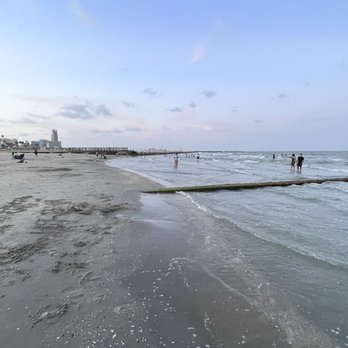 McGee Beach - Beaches Near Me - Corpus Christi, Texas