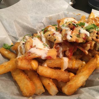 En Hakkore 2.0 - Kimchi fries....they use uncooked kimchi FYI - Asian Fusion Near Me - Chicago, Illinois