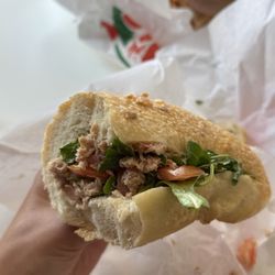 Boardwalk Pizza - Italian tuna sandwich