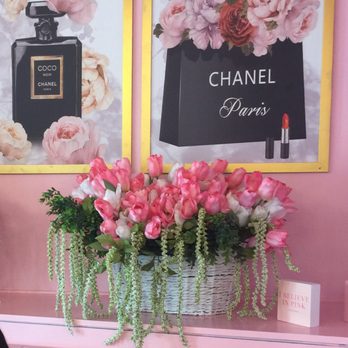 Mrs Coco - Fake Chanel frame with dusty fake flowers - Cafes Near Me - Henderson, Nevada Mrs Coco - Fake Chanel frame with dusty fake flowers - Cafes Near Me - Henderson, Nevada