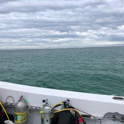 Emerald Coast Scuba - Cylinders and water