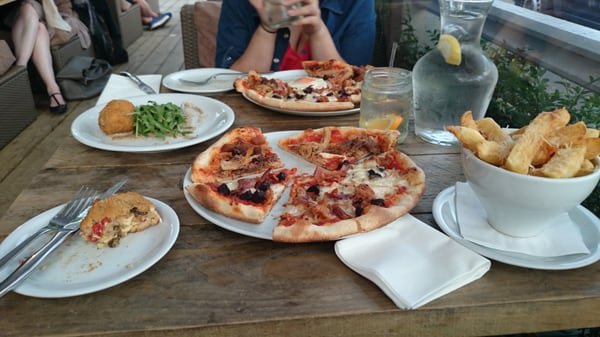 The Laundrette by null