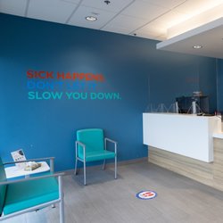Providence ExpressCare - Lacey Marketplace - Lobby seating