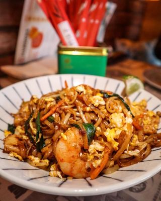 Hawkers Perimeter by null