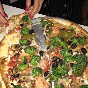 Lee's Tavern - Mmmmm - Pizza Near Me - Staten Island, New York Lee's Tavern - Mmmmm - Pizza Near Me - Staten Island, New York