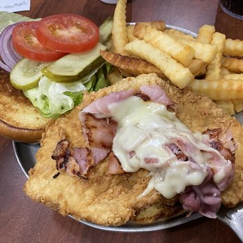 Lilys Diner - Chicken Cordon Bleu - American Near Me - Lafayette, Indiana Lilys Diner - Chicken Cordon Bleu - American Near Me - Lafayette, Indiana