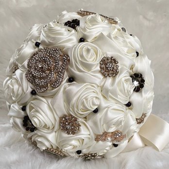 Create That Party - Custom Bridal Brooch Bouquet - Party & Event Planning Near Me - South Plainfield, New Jersey Create That Party - Custom Bridal Brooch Bouquet - Party & Event Planning Near Me - South Plainfield, New Jersey