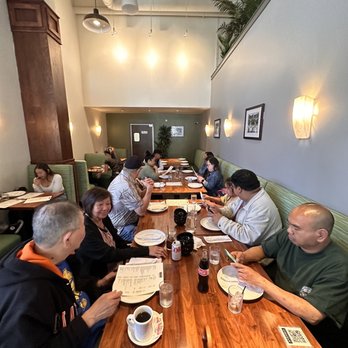 Avenida Restaurant - Mi Familia - Filipino Near Me - San Mateo, California