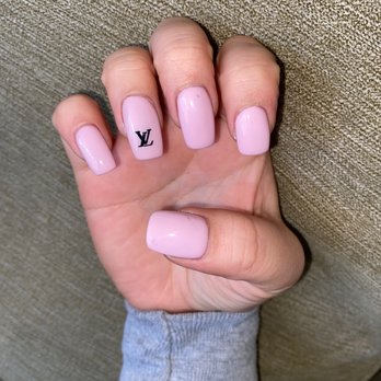 American Nail Spa - Lisa did a fantastic job. Full set no chip - Nail Salons Near Me - Chicago, Illinois American Nail Spa - Lisa did a fantastic job. Full set no chip - Nail Salons Near Me - Chicago, Illinois