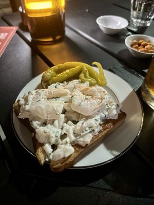 Lisbon Hotel by null