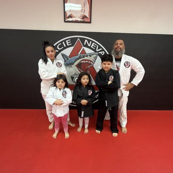 Gracie Nevada Jiu-Jitsu - The Jujitsu family - Self-defense Classes Near Me - Las Vegas, Nevada