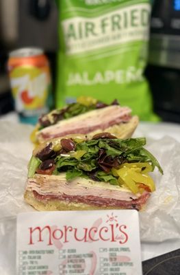 Morucci's Si Mangia Bene by null