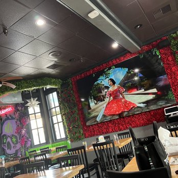 Kalaveras - Inside decor - Bars Near Me - Moreno Valley, California