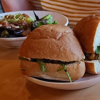 Perfect Pear Bistro - French Pantry - New American Near Me - Tempe, Arizona