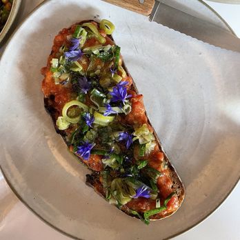 Folk - Beef tartare, spring onion, garlic scape, sourdough* - New American Near Me - Nashville, Tennessee