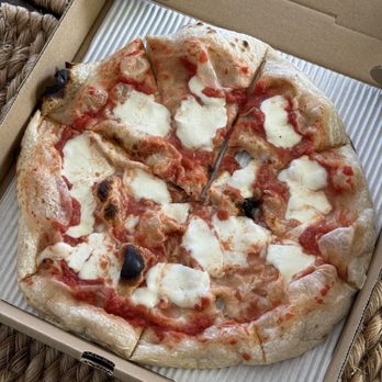 Risen - Pizza Near Me Risen - Pizza Near Me
