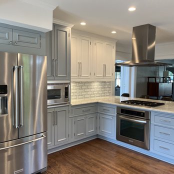 Cabinet Refinishing Specialist - Refinishing Services Near Me - Burbank, California Cabinet Refinishing Specialist - Refinishing Services Near Me - Burbank, California