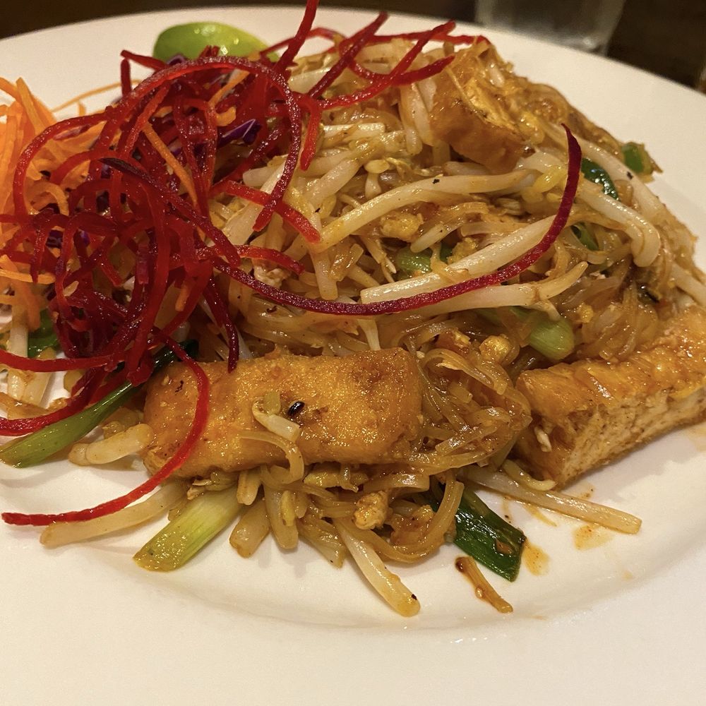 altThai - Tofu Pad Thai - Thai Near Me - Arlington Heights, Illinois altThai - Tofu Pad Thai - Thai Near Me - Arlington Heights, Illinois