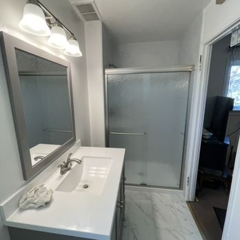 Unique Touch Home Improvement - a clean bathroom - General Contractors Near Me Unique Touch Home Improvement - a clean bathroom - General Contractors Near Me
