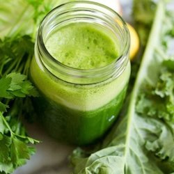 Blue Juice & Salad Bar - The Green Machine