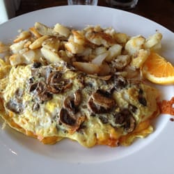 Second Home Cafe & Grill - Mushroom and cheese omelet