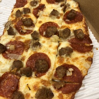 Jet's Pizza - Thin crust Ranch Sauce - Pizza Near Me - Parma, Ohio