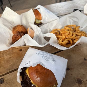 Stoop Kid - Burgers Near Me - Phoenix, Arizona