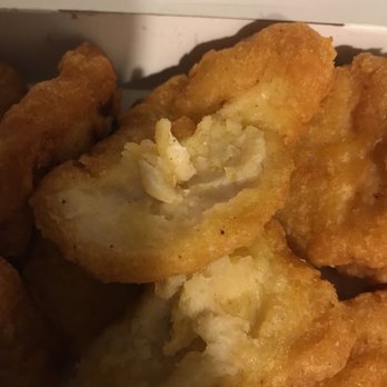 McDonald's - Mushy chicken nuggets by their very friendly staffs. (No, they're not friendly) - Burgers Near Me - Encino, California