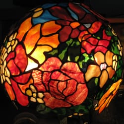 D&J's Glassworks - Tiffany Style Lamp