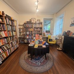 Hilltop Books