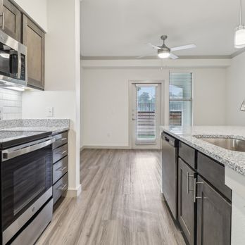 The Preserve at Willow Park 55+ - Kitchen - Apartments Near Me - Willow Park, Texas The Preserve at Willow Park 55+ - Kitchen - Apartments Near Me - Willow Park, Texas