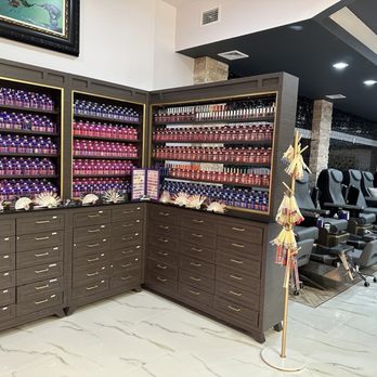 EMCHI Nail Salon - Hundreds of color choices, including Dip Powder, Acrylic, Builder Gel, and Regular Polish - Nail Salons Near Me - Glassboro, New Jersey EMCHI Nail Salon - Hundreds of color choices, including Dip Powder, Acrylic, Builder Gel, and Regular Polish - Nail Salons Near Me - Glassboro, New Jersey