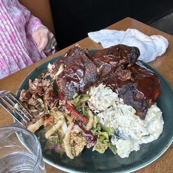 Reunion Kitchen + Drink - BBQ Rib Stack - New American Near Me - Laguna Beach, California Reunion Kitchen + Drink - BBQ Rib Stack - New American Near Me - Laguna Beach, California