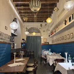 L'osteria Della Corte - Love the decor