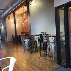 Bobijoa - Indoor seating