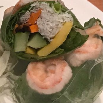 Chao Phra Ya - Summer Roll (closeup view) - Thai Near Me - Herndon, Virginia