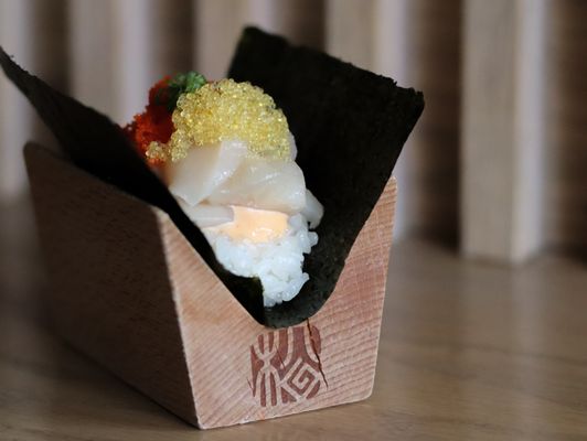 Matsunori Handroll Bar by null