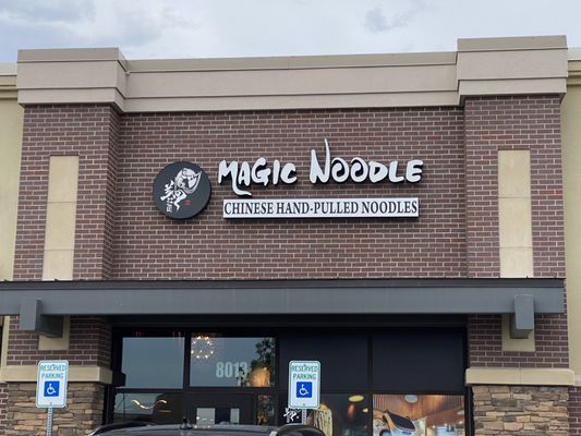 Magic Noodle by null