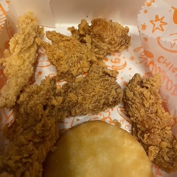 Popeyes Louisiana Kitchen - Chicken Scraps! I ordered tenders! - Fast Food Near Me - Montgomery, Texas Popeyes Louisiana Kitchen - Chicken Scraps! I ordered tenders! - Fast Food Near Me - Montgomery, Texas
