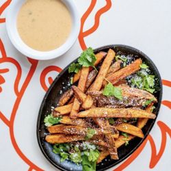 La Bodega Taqueria - Papas Fritas (fries) Queso