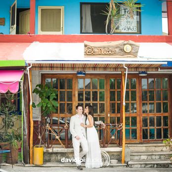 David Loi Studios - Engagement photos in Puerto Morelo, Mexico. - Event Photography Near Me David Loi Studios - Engagement photos in Puerto Morelo, Mexico. - Event Photography Near Me