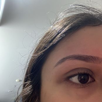 Jasmi Beauty & Threading - left eyebrow - Eyelash Service Near Me - Berkeley, California