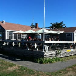 Katama Airfield - Outside eating in September is OUTSTANDING!!!