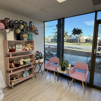OC Flowers and Events - Florists Near Me